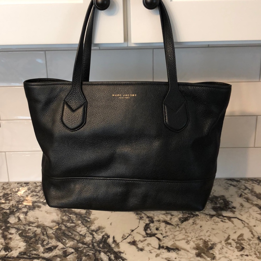 Marc Jacobs Tote (bust bag included)